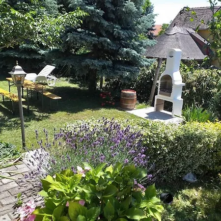 Art Apartmanhaz Balaton-gyenesdias