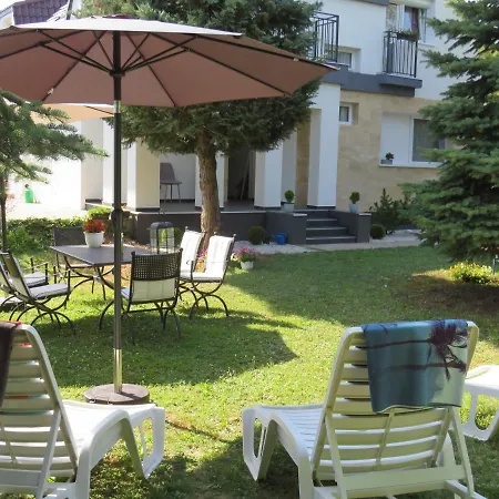 Art Apartmanhaz Balaton-gyenesdias *